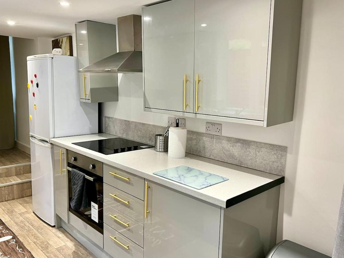 4 Bedroom Terrace House Wellingborough Luaran gambar